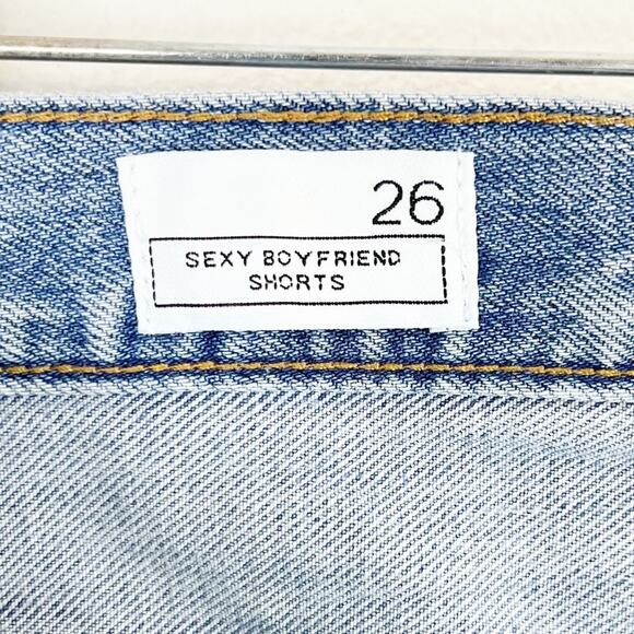 GAP Boyfriend Jean Shorts Cuffed 26 - Picture 3 of 6